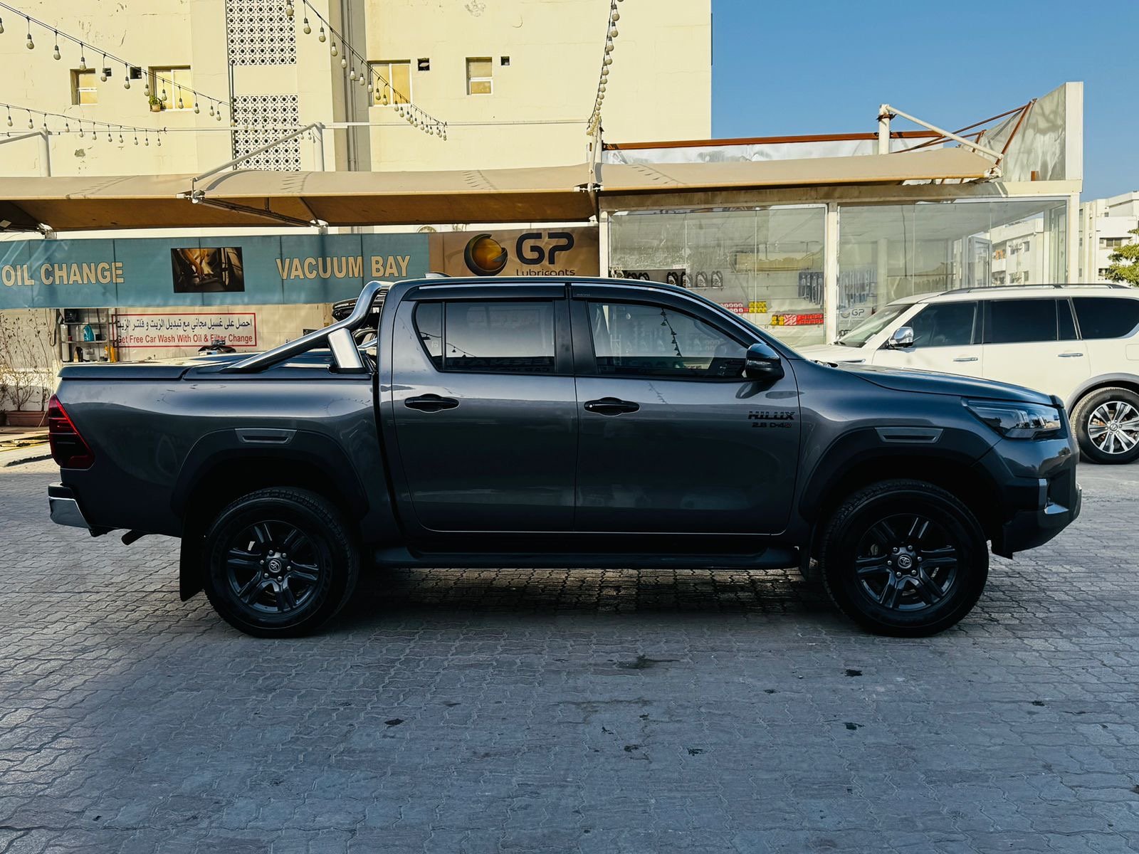 Toyota Hilux SR5 2023 Key Start Grey image